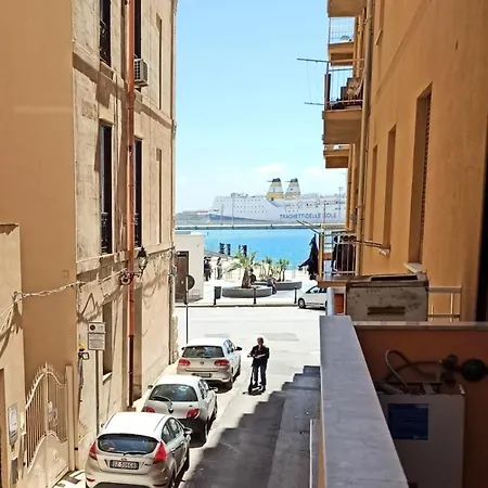 B&B Il Profumo Del Porto Trapani Exterior photo