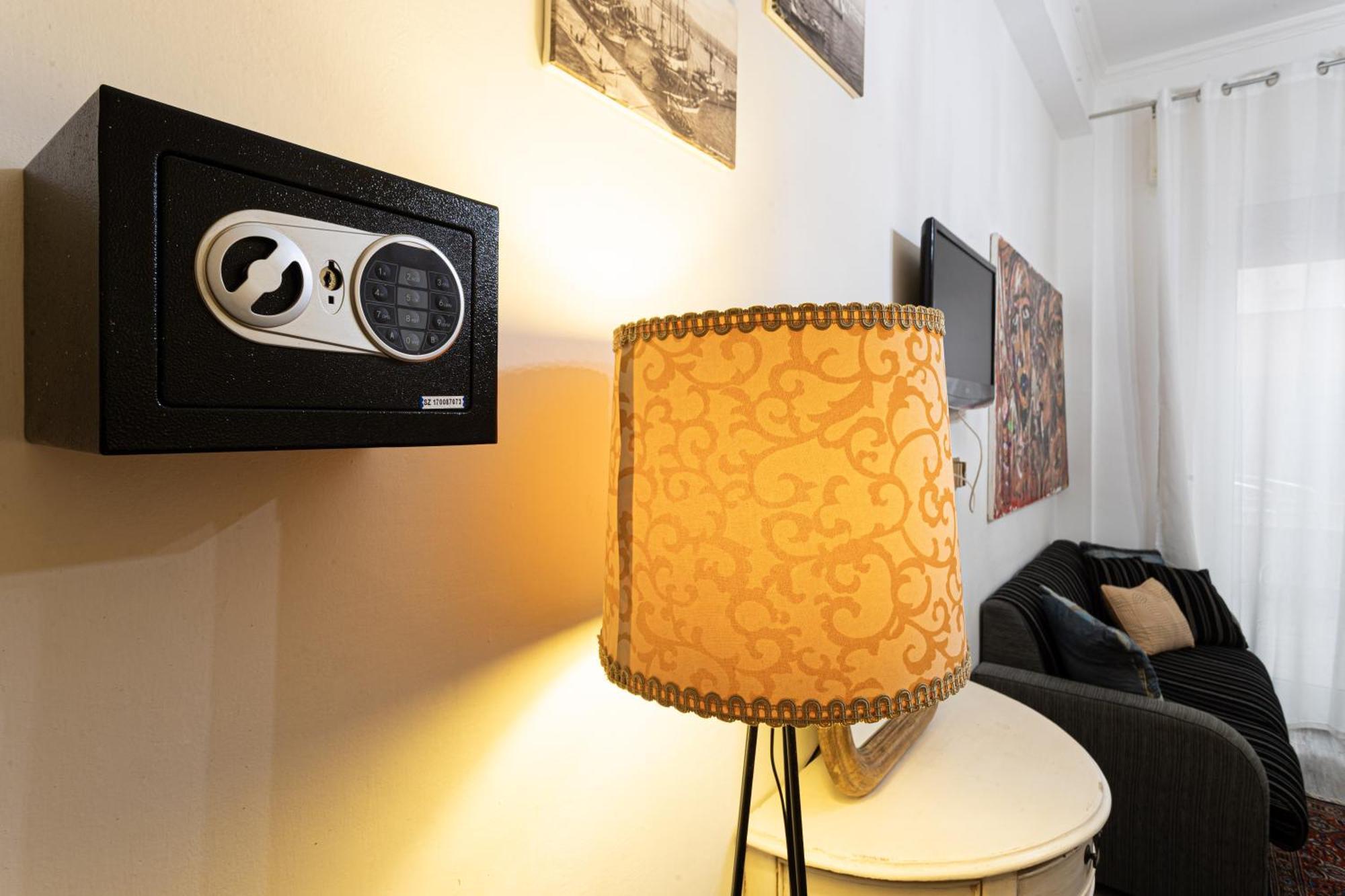Il Profumo Del Porto Bed & Breakfast 2*