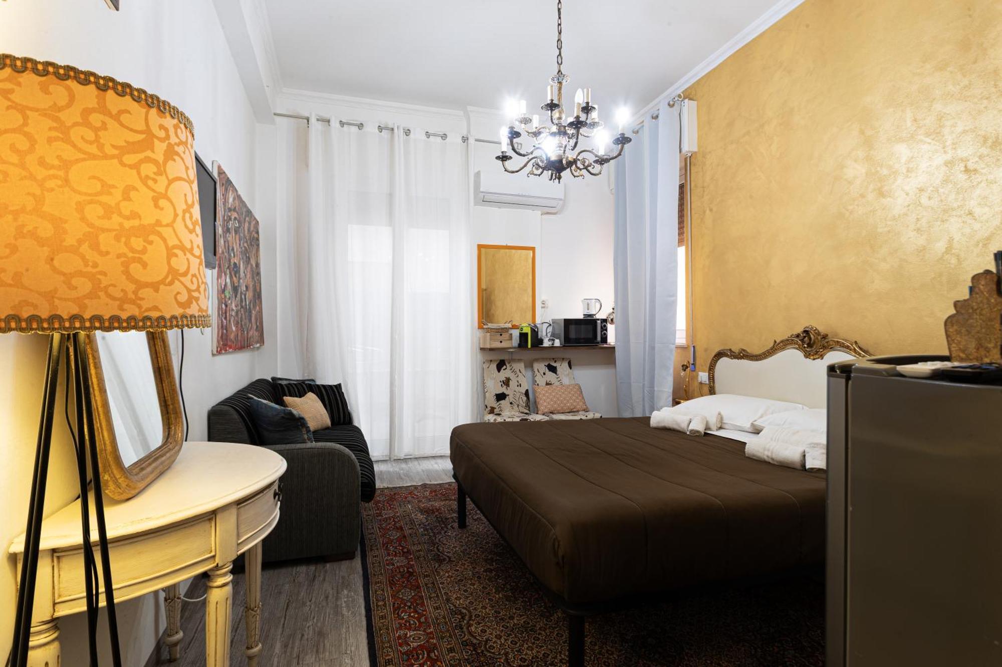 Il Profumo Del Porto Bed & Breakfast 2*