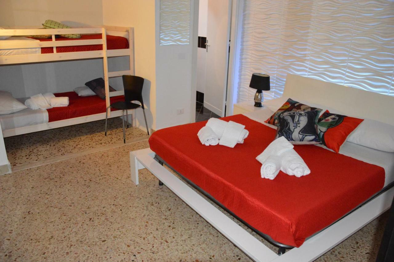 Il Profumo Del Porto Bed & Breakfast 2*