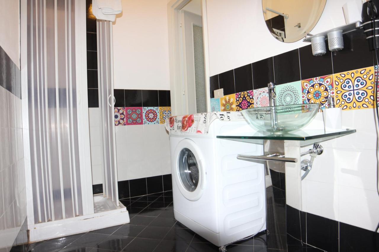 Il Profumo Del Porto Bed & Breakfast 2*